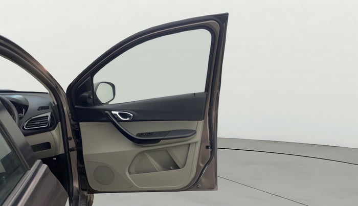 2018 Tata Tiago XZA PETROL, Petrol, Automatic, 10,694 km, RHS Front Door