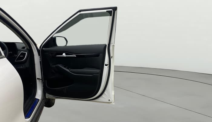 2021 KIA SELTOS HTX ANNIVERSARY EDITION 1.5 PETROL, Petrol, Manual, 54,731 km, RHS Front Door