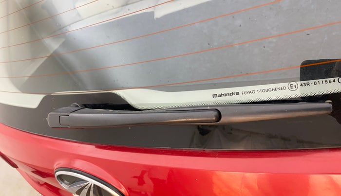 2019 Mahindra XUV300 W8 (O) 1.5 DIESEL, Diesel, Manual, 39,068 km, Rear Wiper