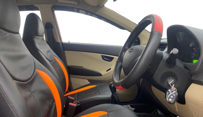 2013 Hyundai Eon ERA +, Petrol, Manual, 60,553 km, Right Side Front Door Cabin