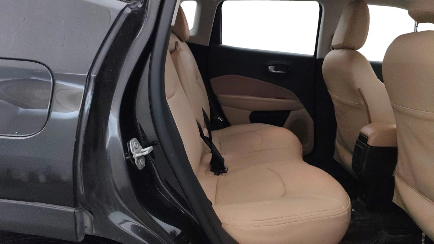 2018 Jeep Compass LONGITUDE (O) 2.0 DIESEL, Diesel, Manual, 42,958 km, Right Side Rear Door Cabin