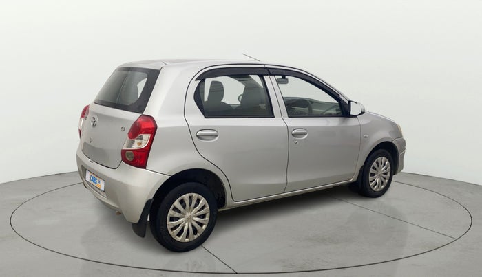 2015 Toyota Etios Liva G, Petrol, Manual, 38,768 km, Right Back Diagonal