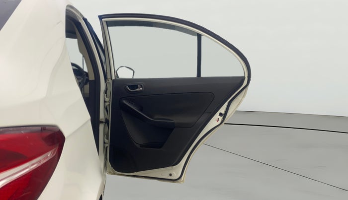2015 Tata Zest XT PETROL, Petrol, Manual, 68,529 km, RHS Rear Door