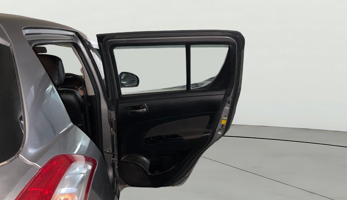 2016 Maruti Swift VXI, Petrol, Manual, 43,003 km, RHS Rear Door