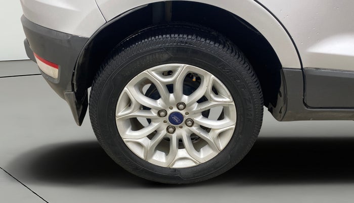 2015 Ford Ecosport TITANIUM 1.5L DIESEL (OPT), Diesel, Manual, 1,09,048 km, Right Rear Wheel