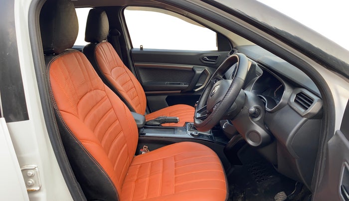 2021 Renault Kiger RXZ MT, Petrol, Manual, 67,026 km, Right Side Front Door Cabin