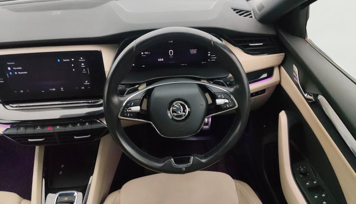 2023 Skoda Octavia L&K 2.0 AT, Petrol, Automatic, 41,459 km, Steering Wheel Close Up