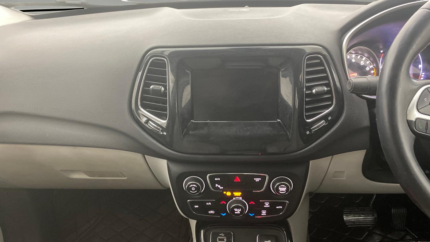 2017 Jeep Compass LIMITED 1.4 PETROL AT, Petrol, Automatic, 55,446 km, Air Conditioner