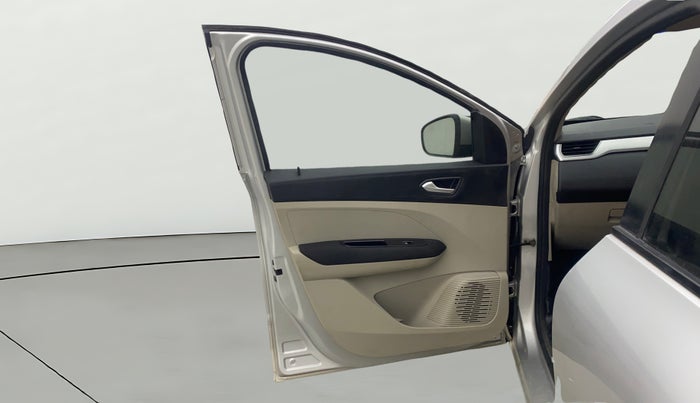 2020 Renault TRIBER RXZ AMT, Petrol, Automatic, 33,241 km, LHS Front Door