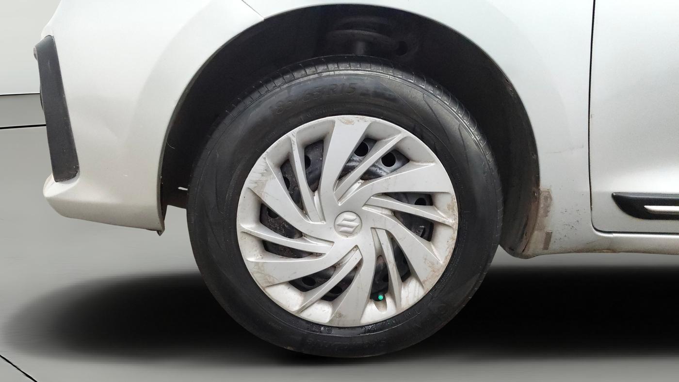 2023 Maruti Ertiga   VXI (O) CNG, CNG, Manual, 70,442 km, Left Front Wheel