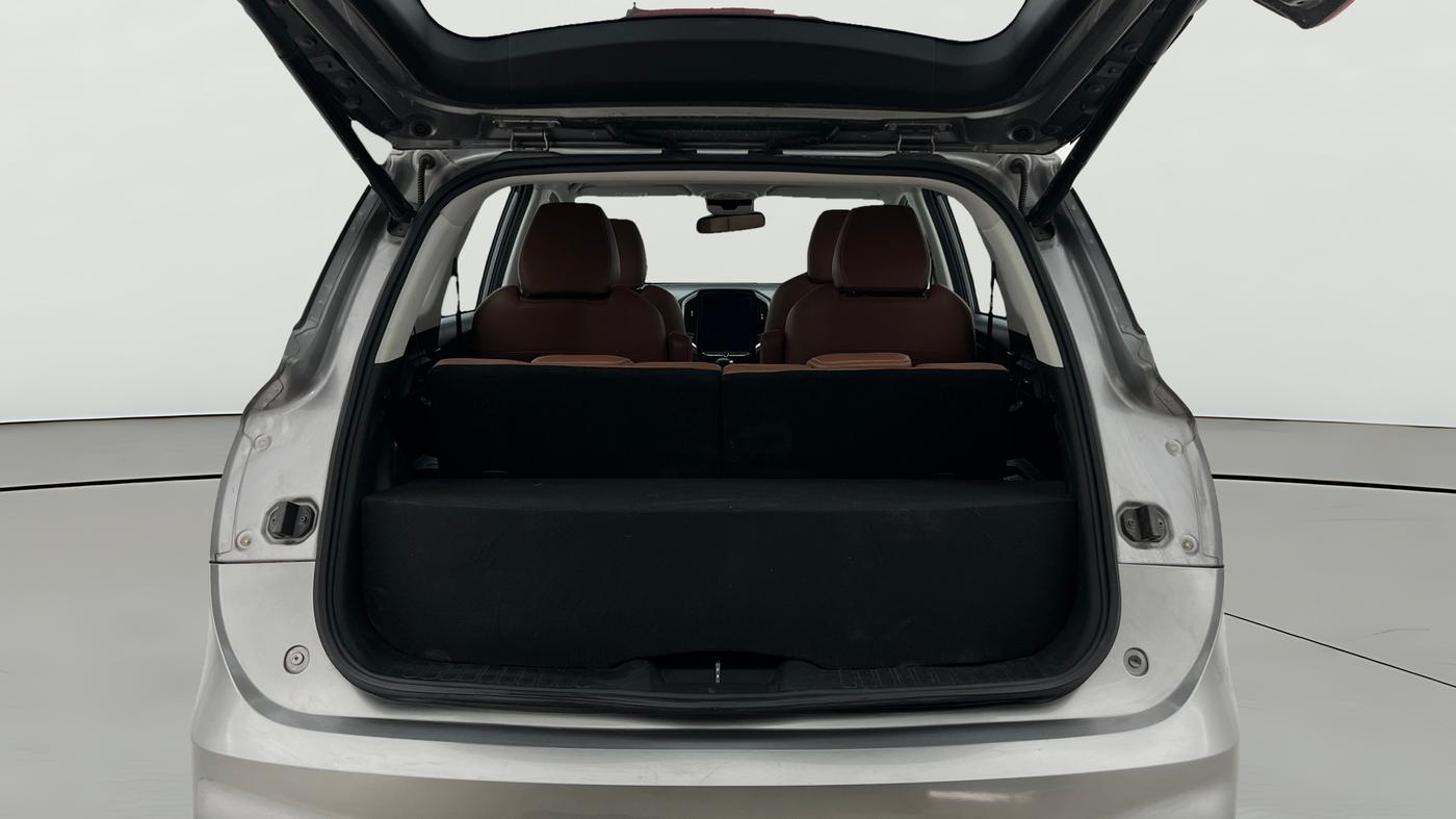 2022 MG HECTOR PLUS SHARP 1.5 PETROL TURBO CVT 6-STR, CNG, Automatic, 47,825 km, Boot Open Zoomed View