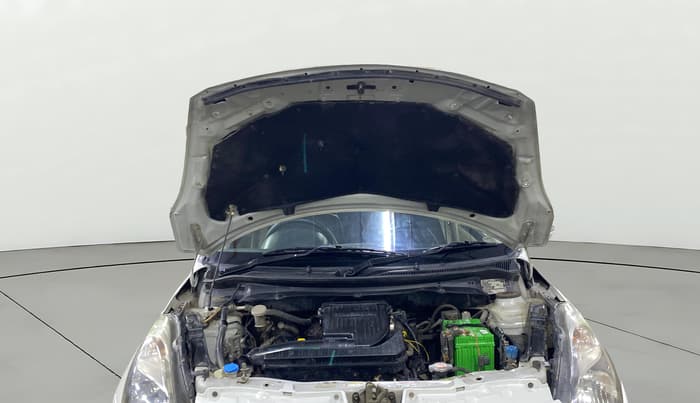 2016 Maruti Swift Dzire VXI, CNG, Manual, 96,129 km, Open Bonet