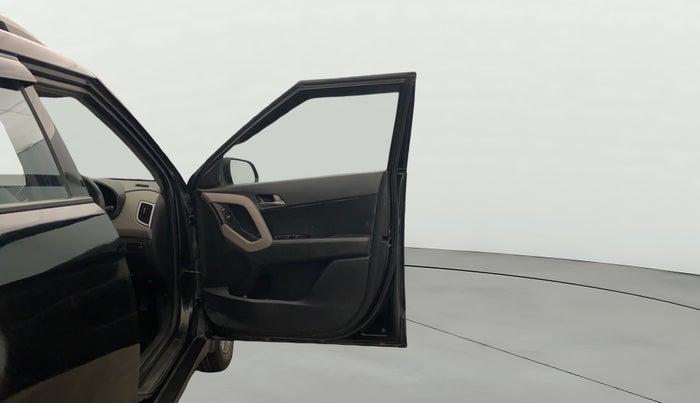 2018 Hyundai Creta SX PLUS AT 1.6 DIESEL, Diesel, Automatic, 81,580 km, RHS Front Door