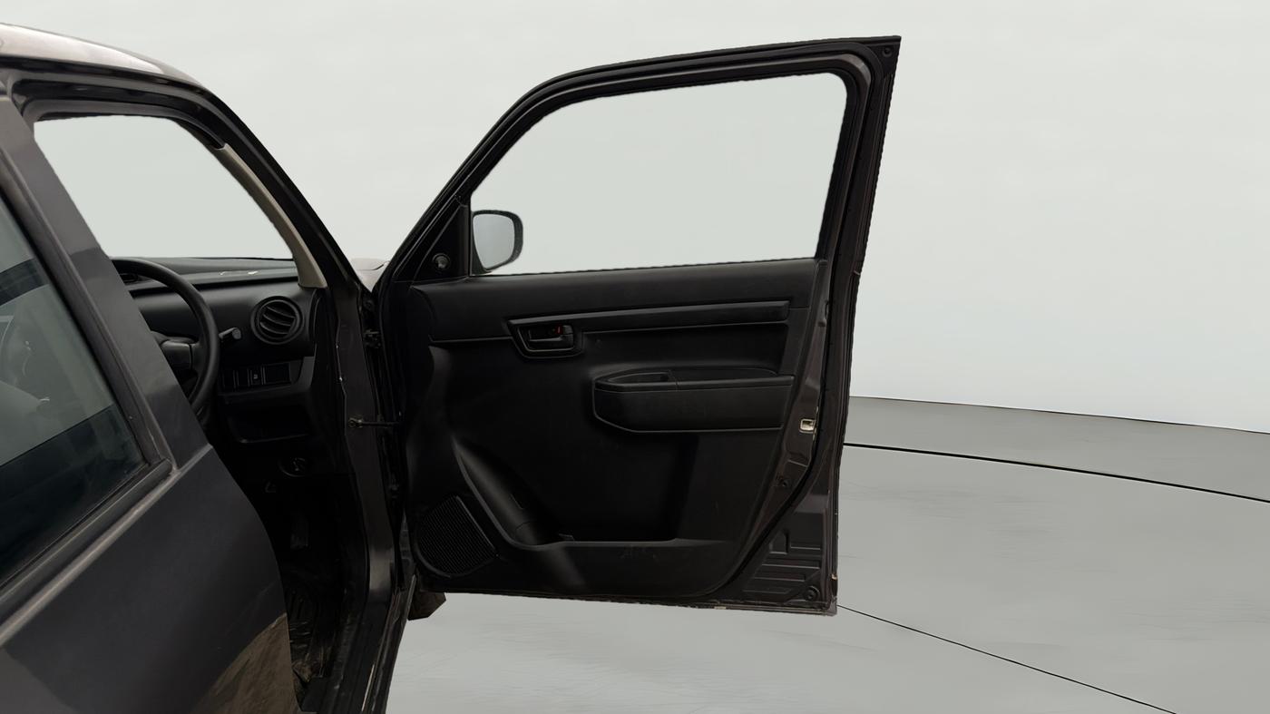 2023 Maruti S PRESSO VXI, Petrol, Manual, 31,712 km, RHS Front Door