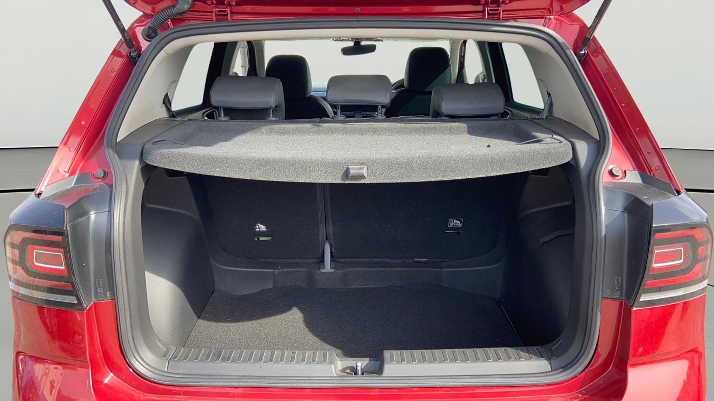 2023 Volkswagen TAIGUN TOPLINE 1.0 TSI MT, Petrol, Manual, 43,821 km, Boot Open Zoomed View