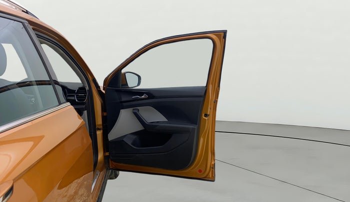 2021 Skoda KUSHAQ STYLE 1.0L TSI AT, Petrol, Automatic, 25,529 km, RHS Front Door