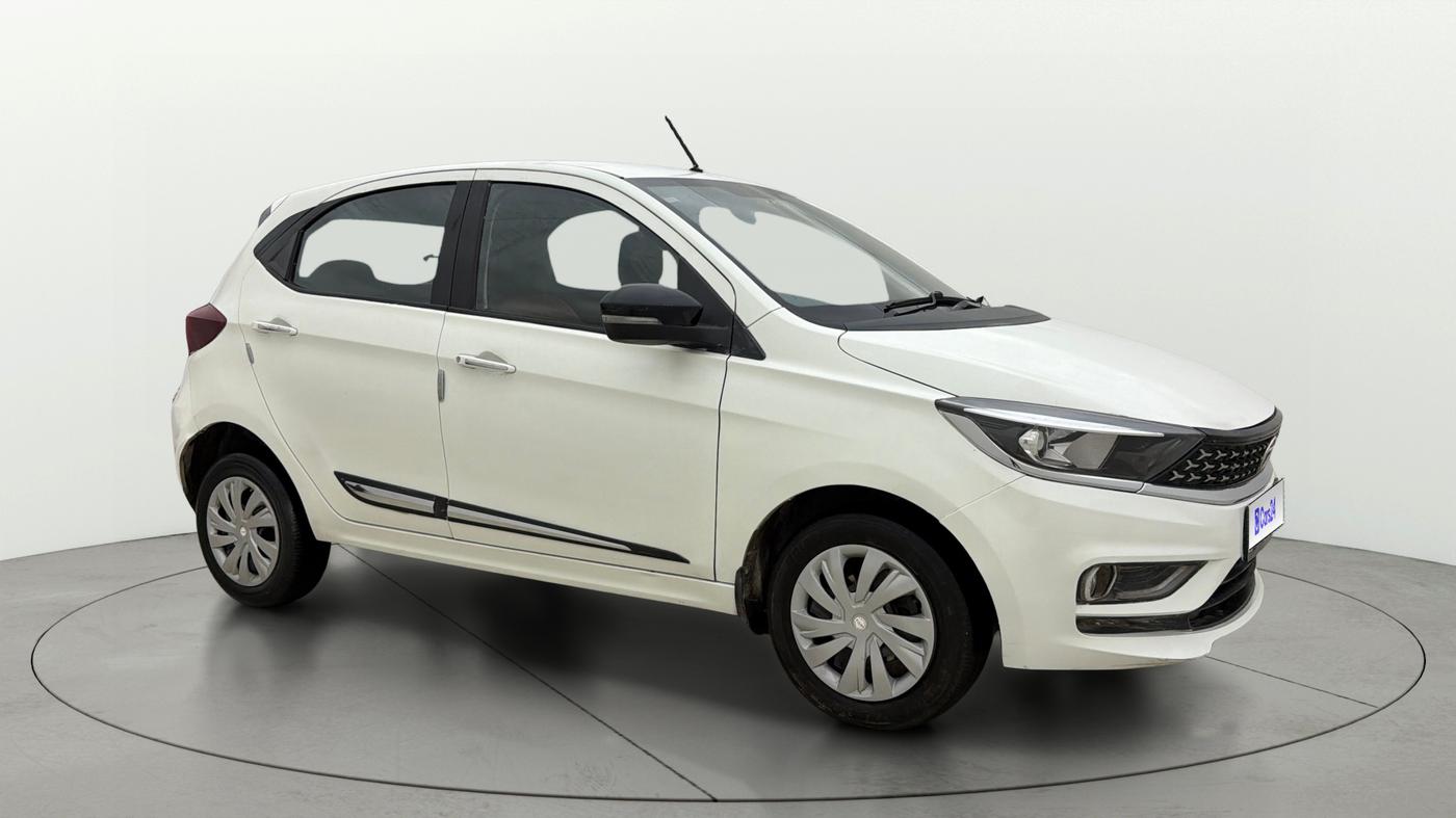 2022 Tata Tiago XZ PLUS CNG, CNG, Manual, 54,783 km, Right Front Diagonal