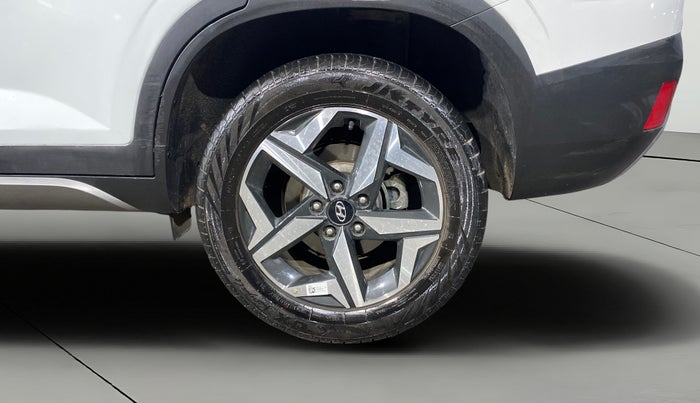 2023 Hyundai ALCAZAR PRESTIGE 1.5 TURBO PETROL MT 7STR, Petrol, Manual, 7,467 km, Left Rear Wheel