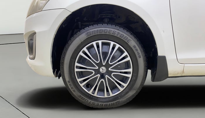 2016 Maruti Swift VXI, CNG, Manual, 85,507 km, Left Front Wheel