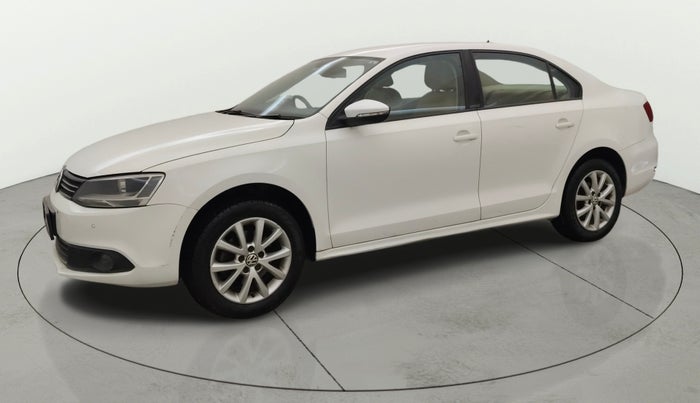 2014 Volkswagen Jetta COMFORTLINE TSI, Petrol, Manual, 1,11,587 km, Left Front Diagonal