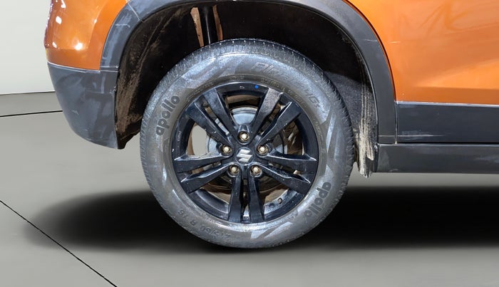 2018 Maruti Vitara Brezza ZDI, Diesel, Manual, 54,822 km, Right Rear Wheel