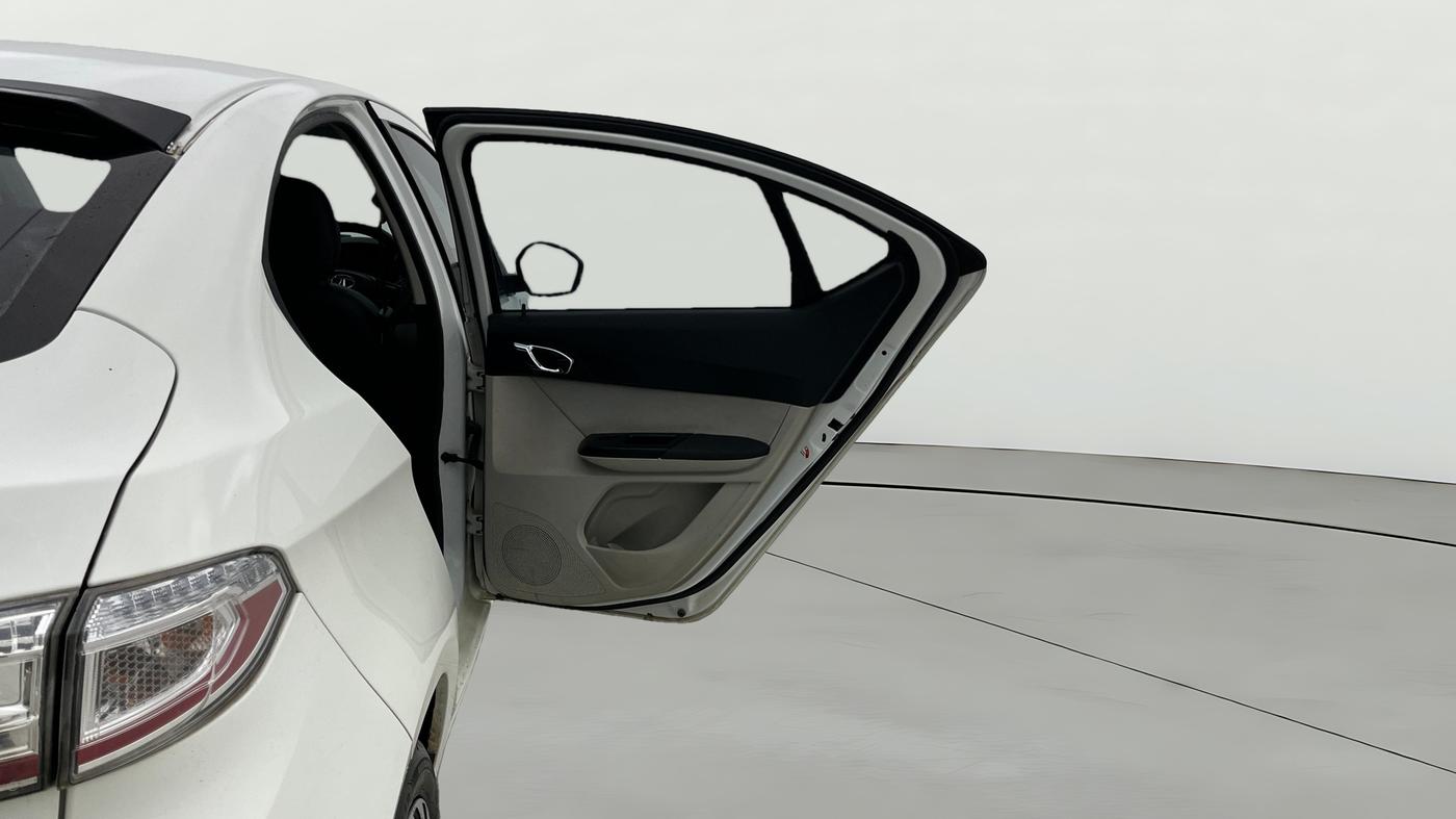 2022 Tata TIGOR XZ PLUS CNG, CNG, Manual, 49,066 km, RHS Rear Door