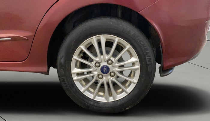 2019 Ford Figo Aspire TITANIUM 1.2 PETROL, Petrol, Manual, 1,14,033 km, Left Rear Wheel