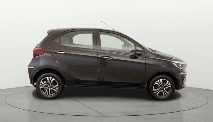 2022 Tata Tiago XZ PLUS CNG, CNG, Manual, 7,074 km, Right Side View