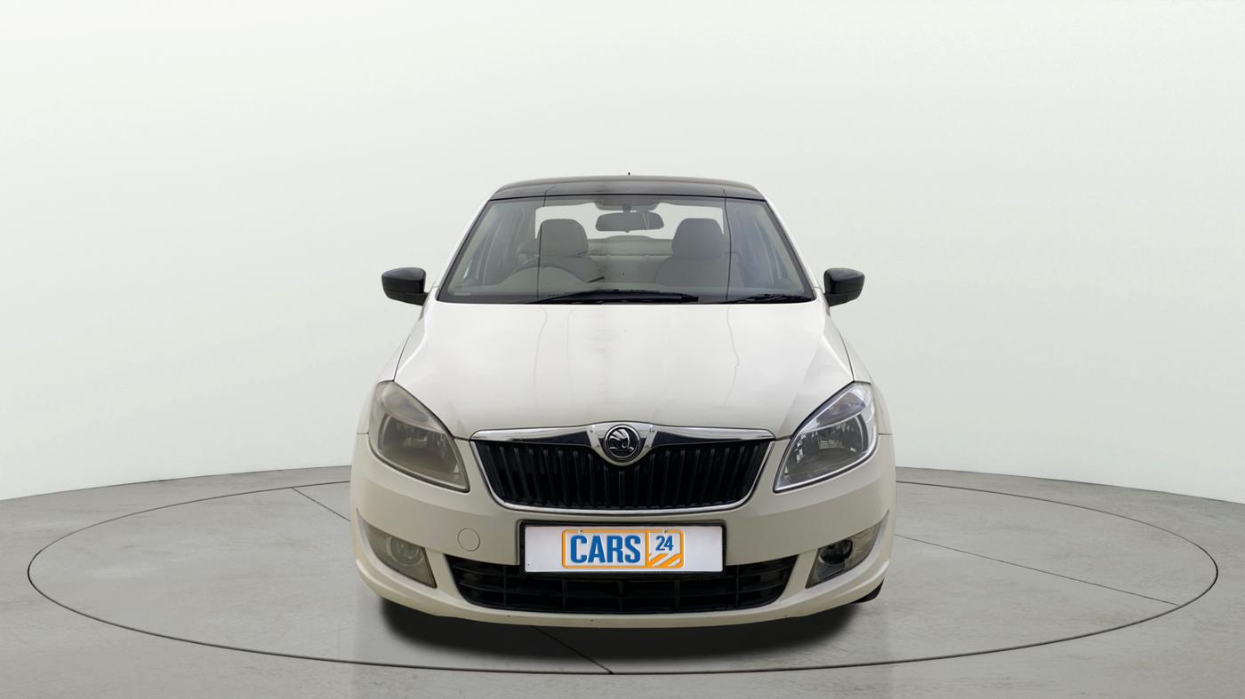2013 Skoda Rapid AMBITION 1.6 MPI MT PLUS, Petrol, Manual, 83,954 km, Front