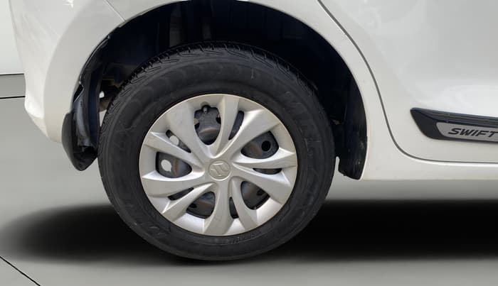 2020 Maruti Swift VXI, Petrol, Manual, 83,217 km, Right Rear Wheel
