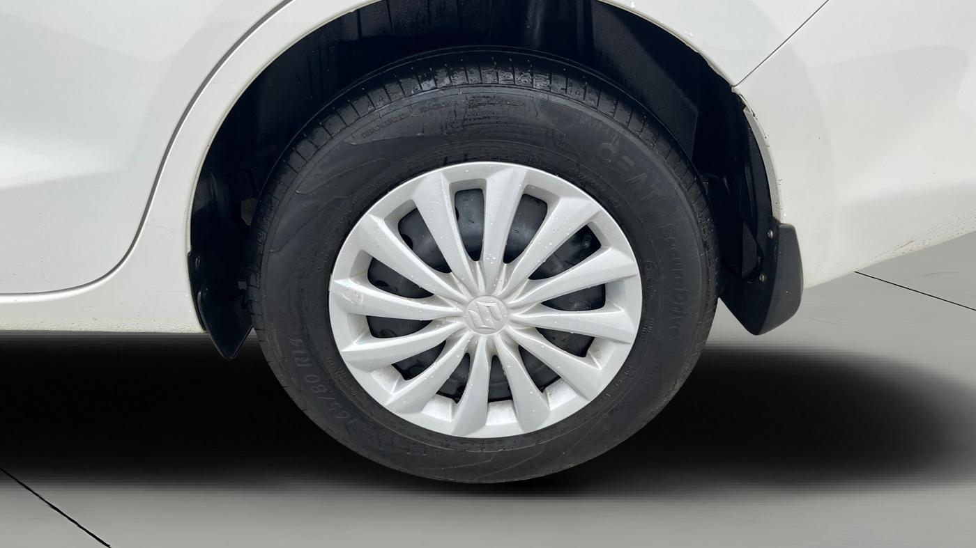 2025 Maruti Dzire VXI AMT, Petrol, Automatic, 25,150 km, Left Rear Wheel