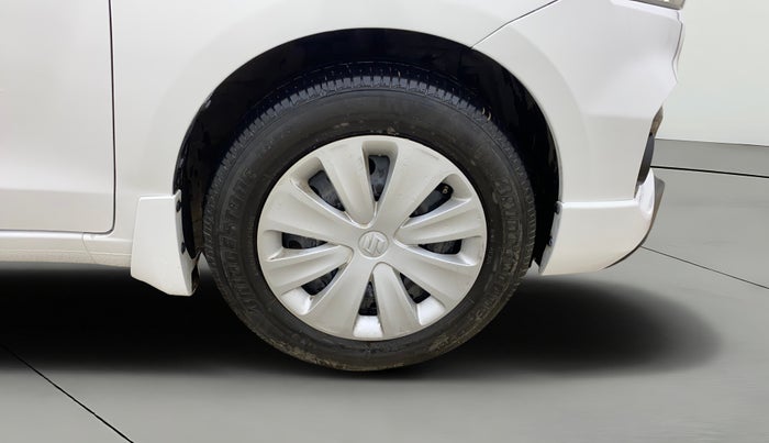 2017 Maruti Ertiga VXI AT, Petrol, Automatic, 66,191 km, Right Front Wheel