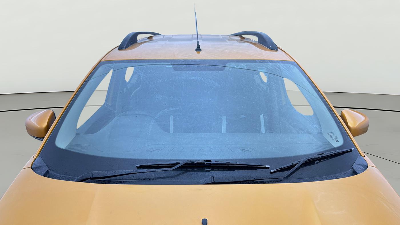 2020 Renault TRIBER RXL MT, Petrol, Manual, 68,082 km, Front Windshield