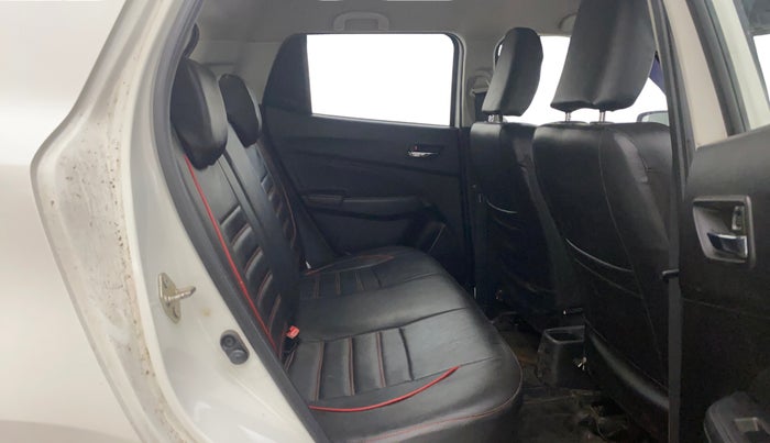 2020 Maruti Swift ZXI, Petrol, Manual, 34,256 km, Right Side Rear Door Cabin
