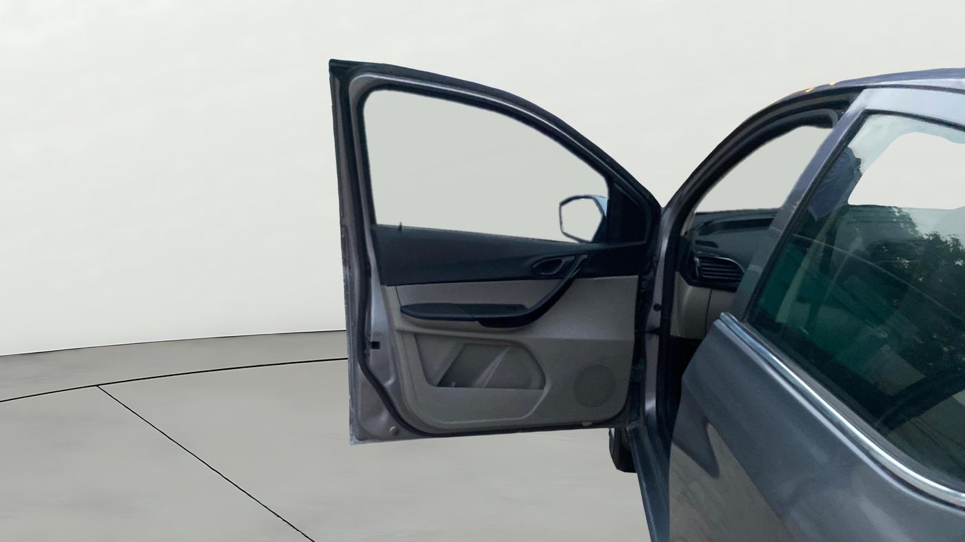 2019 Tata Tiago XT PETROL, Petrol, Manual, 87,161 km, LHS Front Door