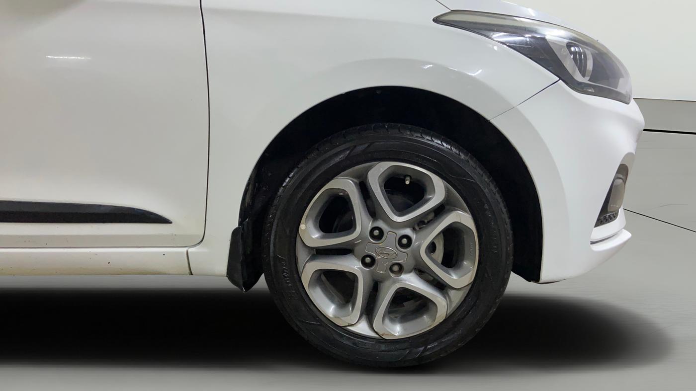 2019 Hyundai Elite i20 ASTA 1.2 (O), CNG, Manual, 1,06,100 km, Right Front Wheel