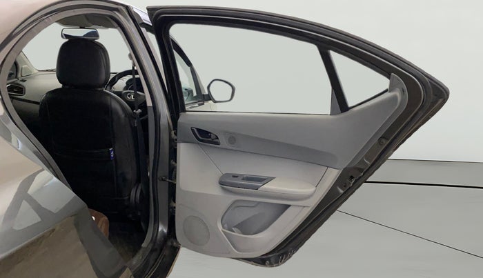 2023 Tata TIGOR XM CNG, CNG, Manual, 27,937 km, RHS Rear Door