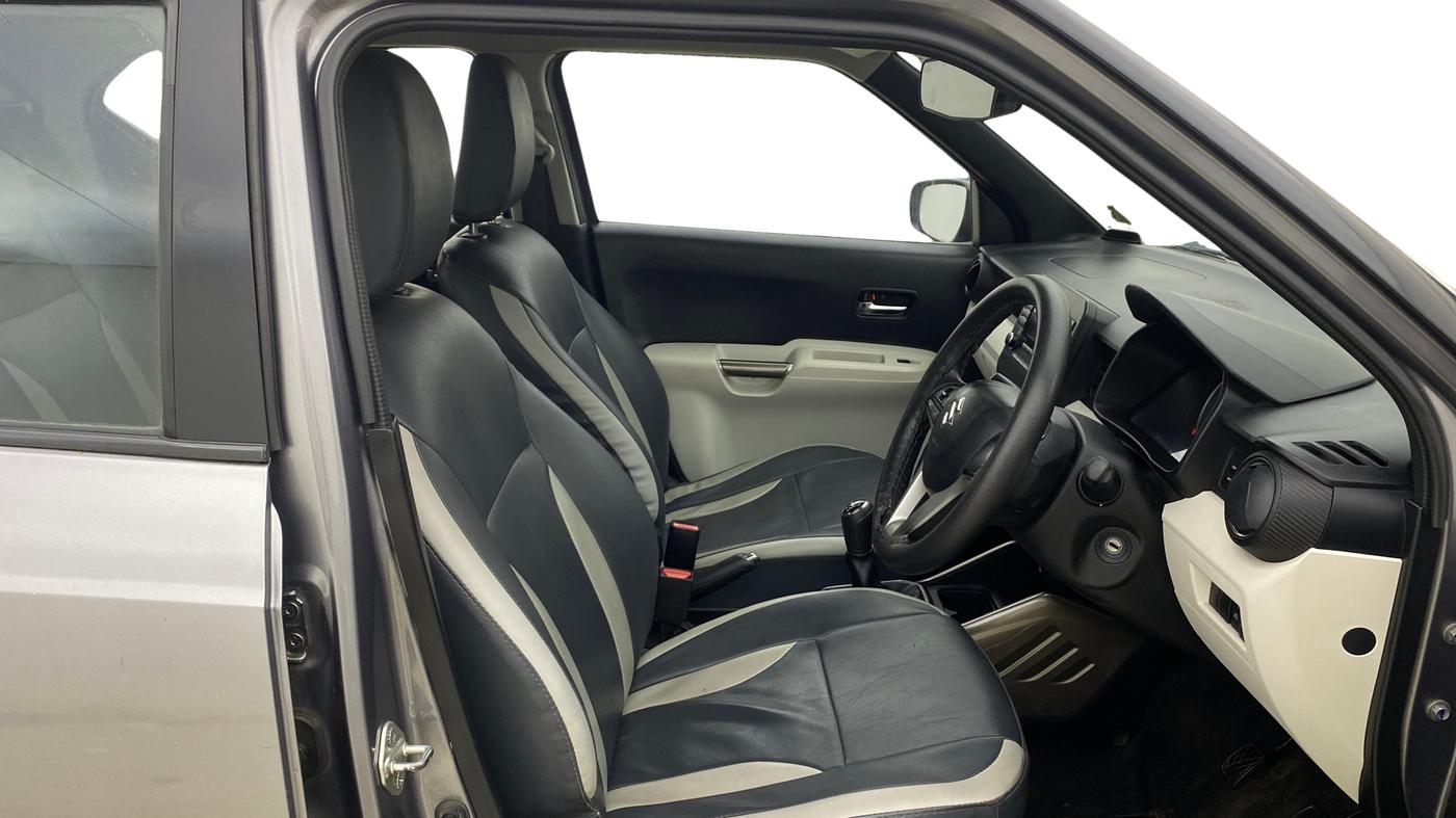 2017 Maruti IGNIS DELTA 1.2, Petrol, Manual, 23,299 km, Right Side Front Door Cabin