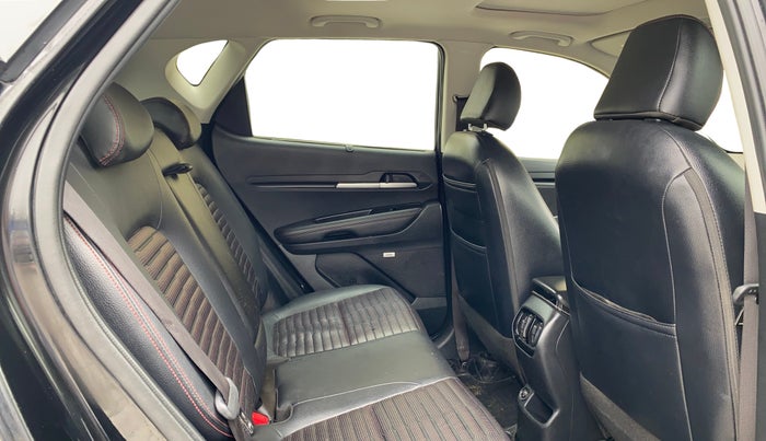 2022 KIA SONET GTX PLUS 1.0 IMT, Petrol, Manual, 45,239 km, Right Side Rear Door Cabin
