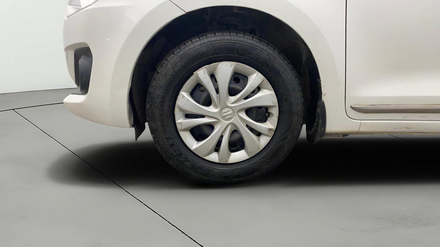 2024 Maruti Swift VXI 1.2L CNG, CNG, Manual, 32,868 km, Left Front Wheel