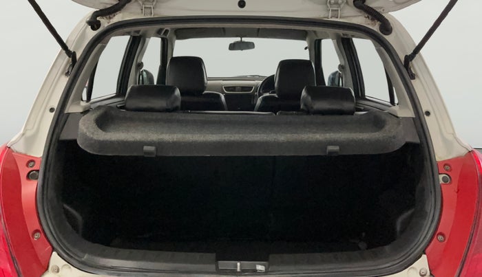 2016 Maruti Swift VXI O, Petrol, Manual, 62,752 km, Boot Open Zoomed View