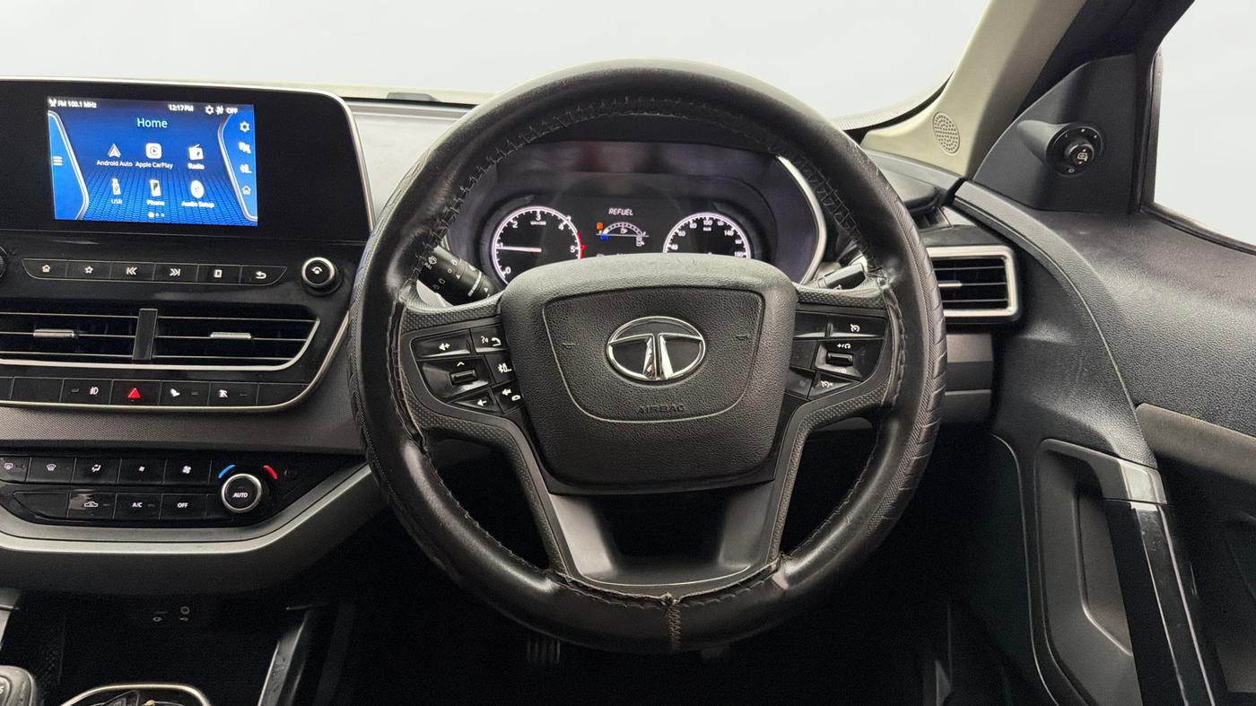 2021 Tata Harrier XT PLUS 2.0L KRYOTEC DARK EDITON, Diesel, Manual, 92,452 km, Steering Wheel Close Up