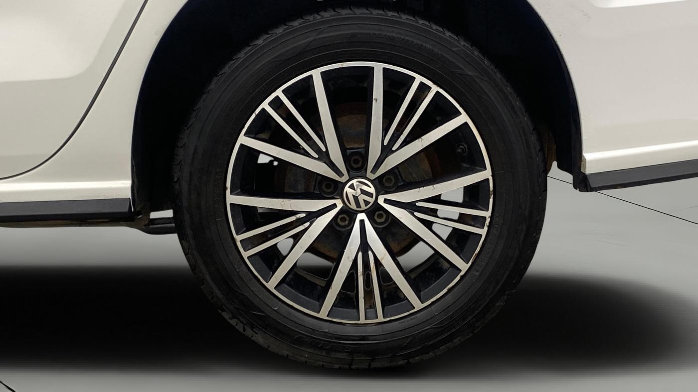 2021 Volkswagen Vento HIGHLINE 1.0L TSI, Petrol, Manual, 57,349 km, Left Rear Wheel