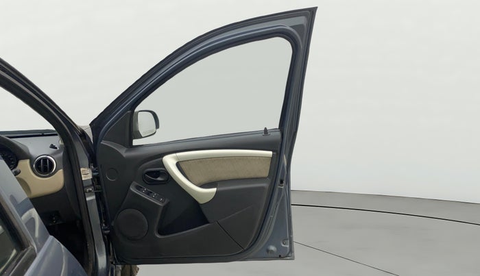 2014 Renault Duster 85 PS RXL DIESEL, Diesel, Manual, 96,698 km, RHS Front Door