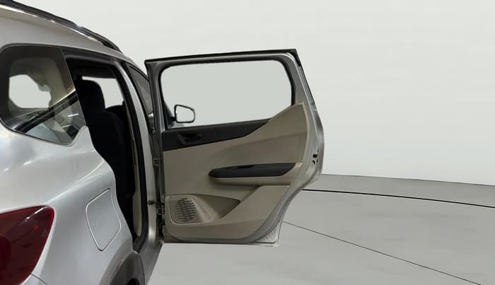 2019 Renault TRIBER RXT, Petrol, Manual, 17,775 km, RHS Rear Door