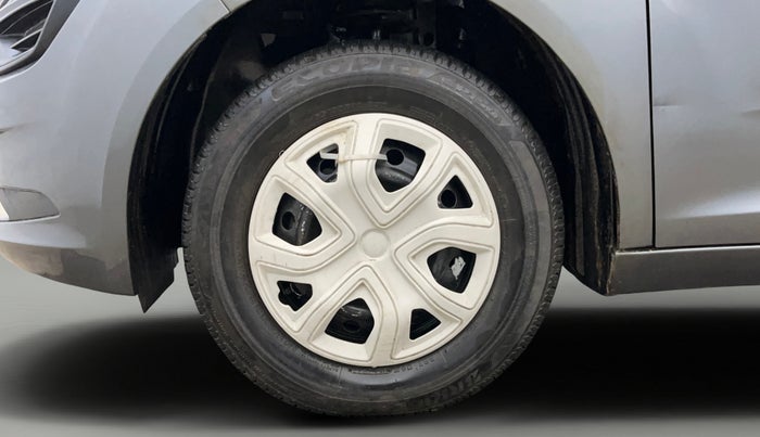 2022 Tata ALTROZ XE PETROL, Petrol, Manual, 26,076 km, Left Front Wheel