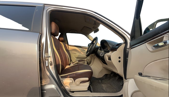 2013 Maruti Swift Dzire ZDI, Diesel, Manual, 1,26,838 km, Right Side Front Door Cabin