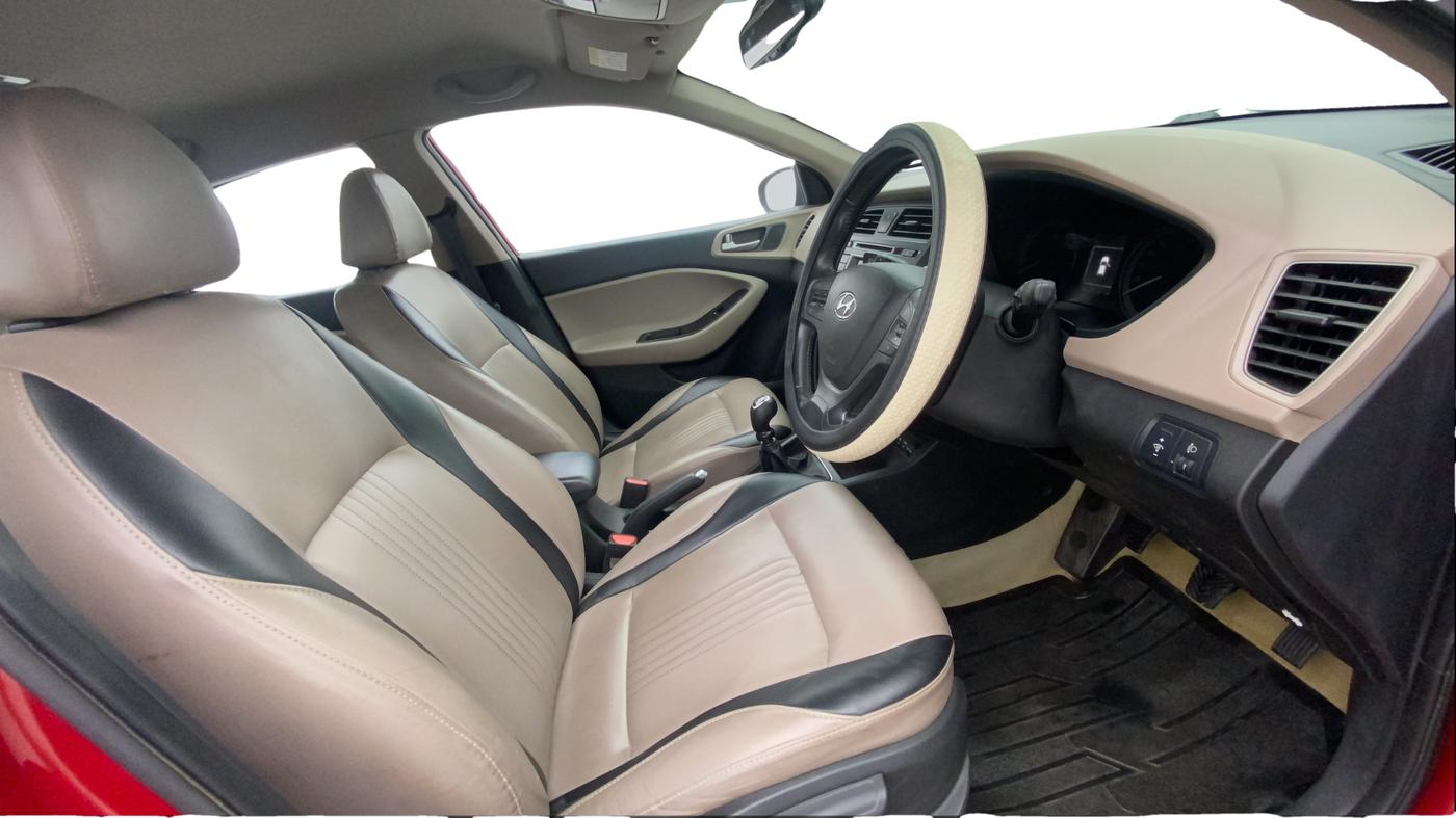 2014 Hyundai Elite i20 ASTA 1.2, Petrol, Manual, 74,879 km, Right Side Front Door Cabin