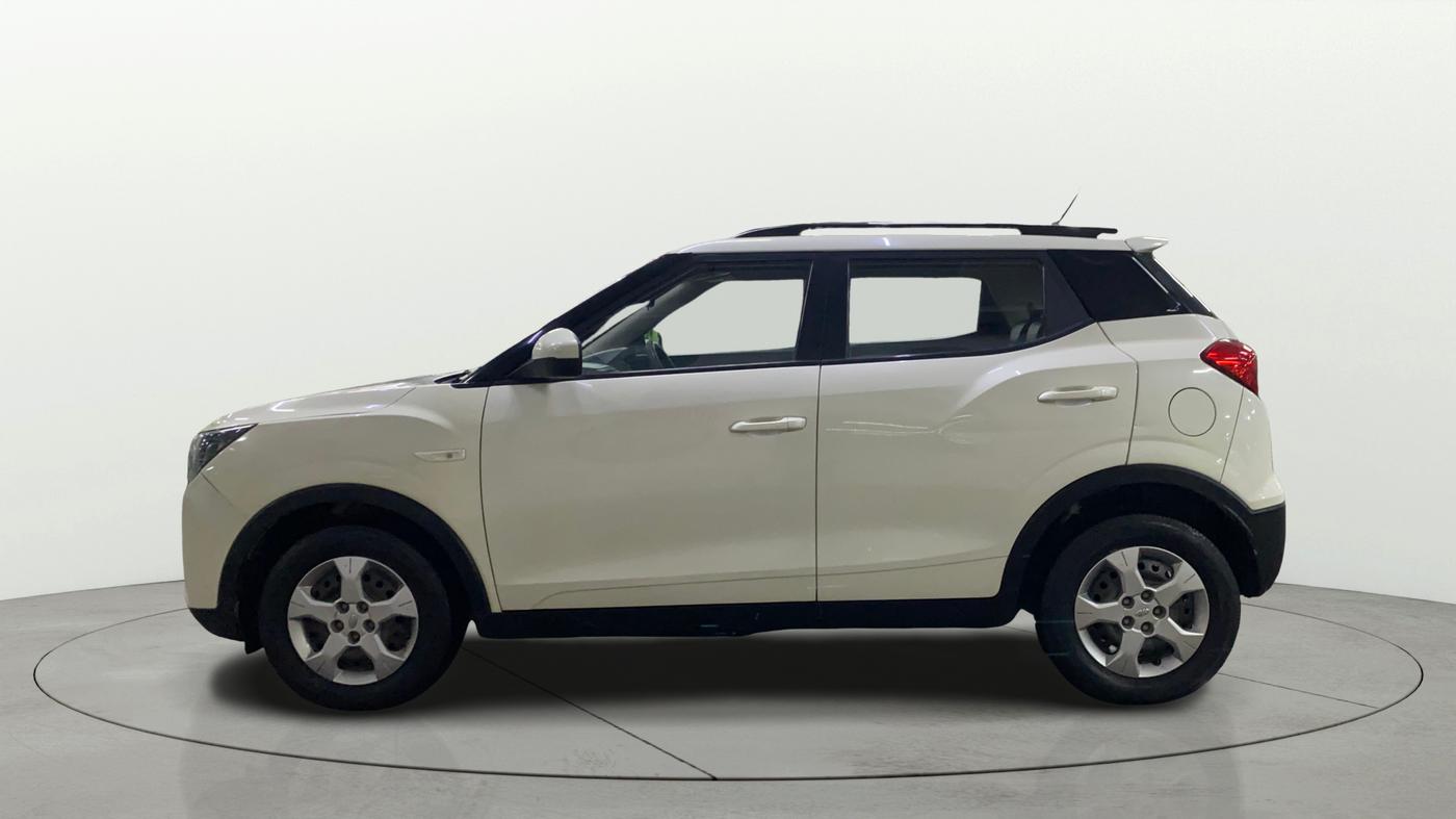 2021 Mahindra XUV300 W6 1.5 DIESEL AMT, Diesel, Automatic, 94,620 km, Left Side