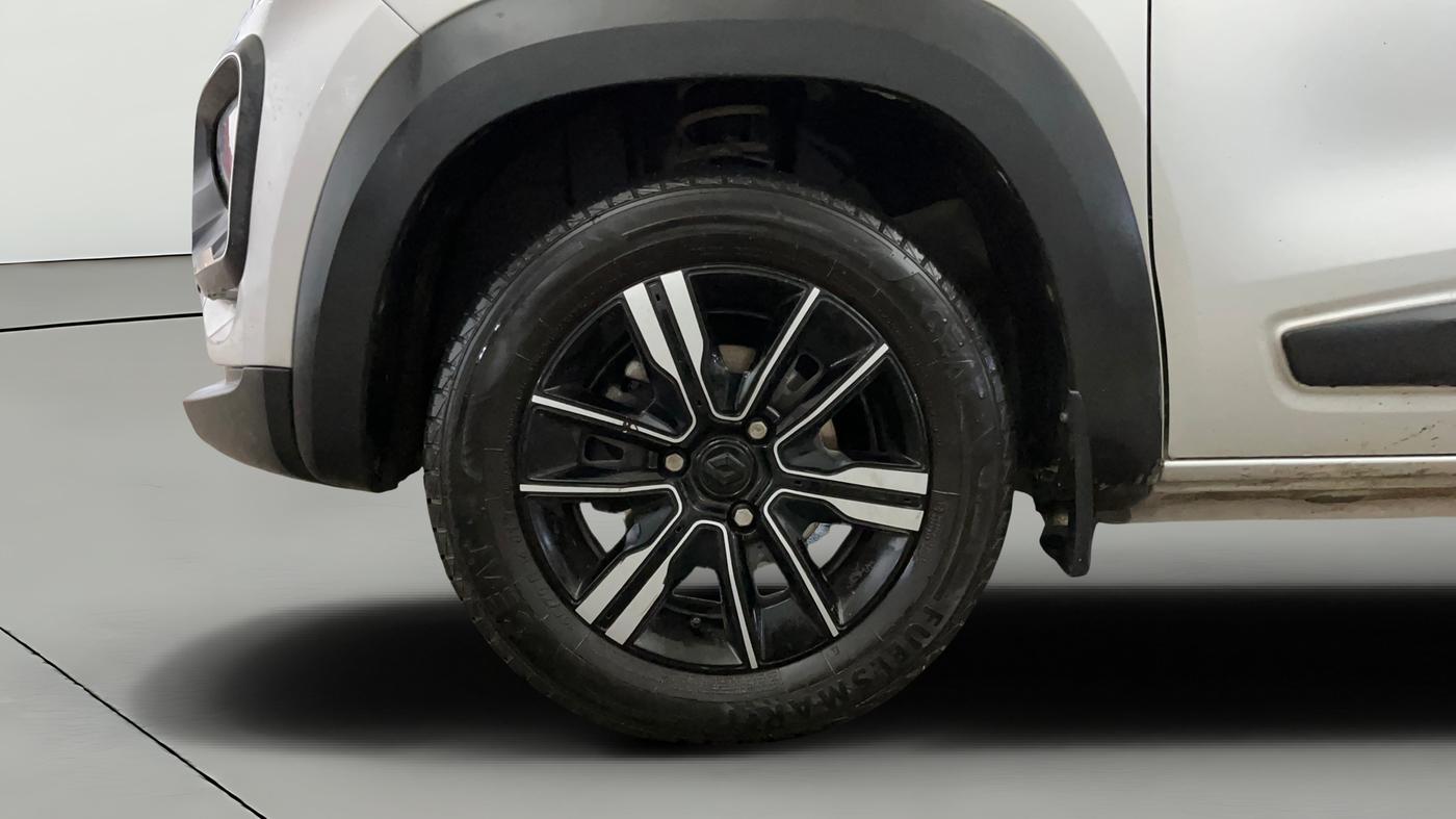 2024 Renault Kwid CLIMBER AMT 1.0, Petrol, Automatic, 20,249 km, Left Front Wheel